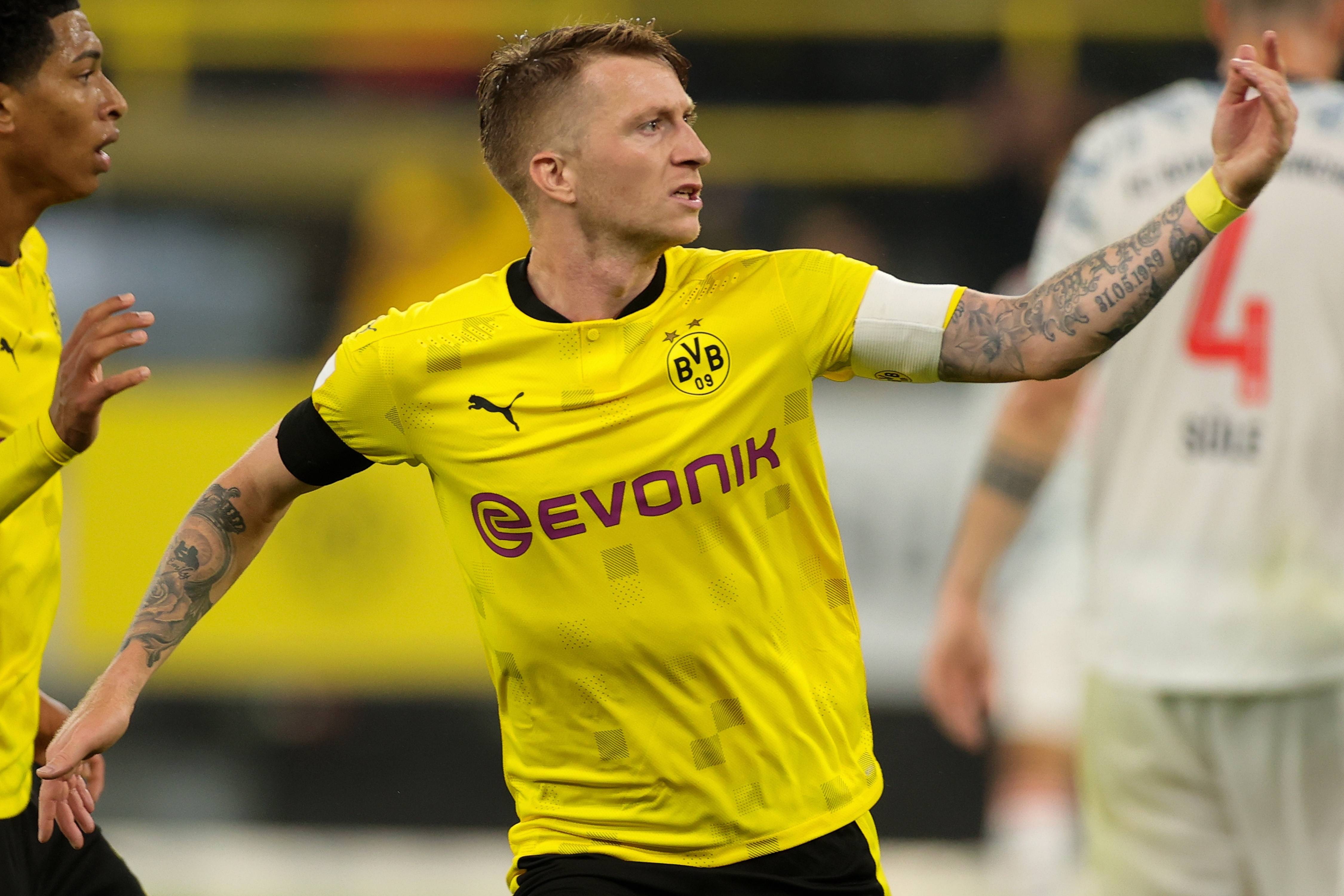 莱万多夫斯基重返赛场，夺冠首场状态出色，加拿大队观众沸腾！的简单介绍